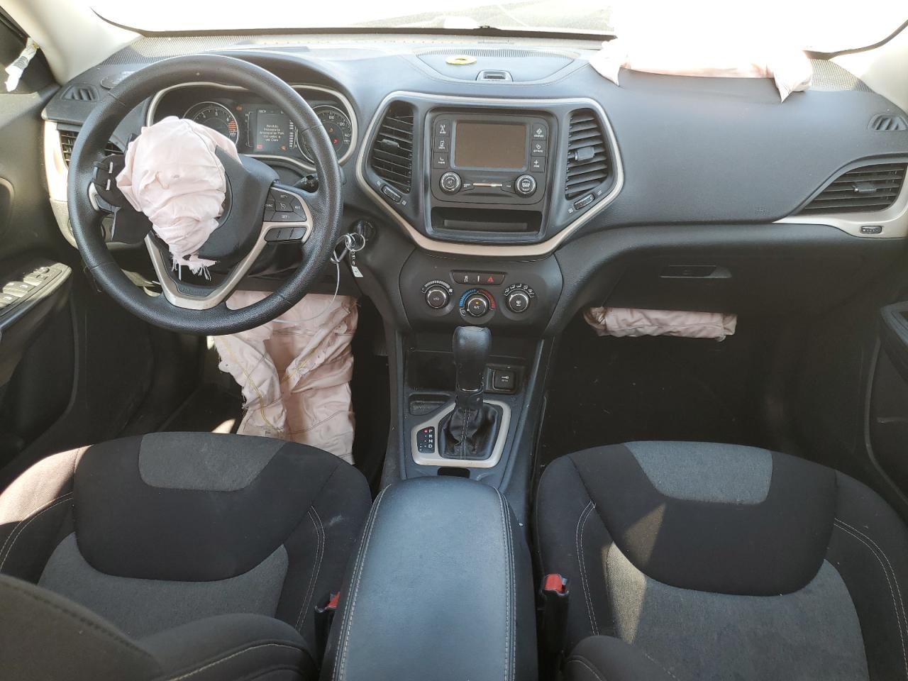 1C4PJLAB8GW108287 2016 Jeep Cherokee Sport