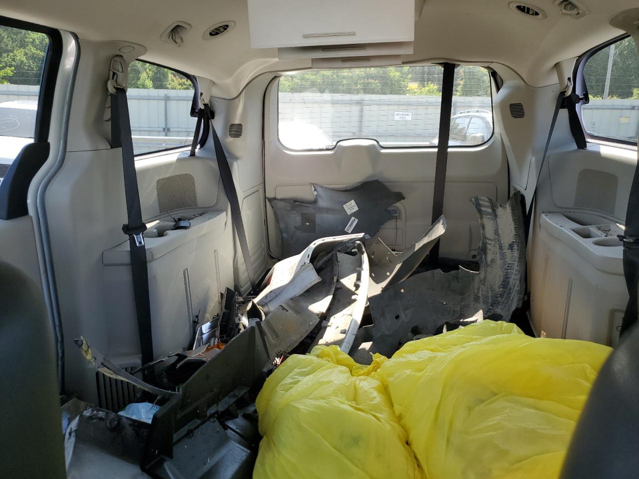 2C4RC1BG2FR588139 2015 Chrysler Town & Country Touring