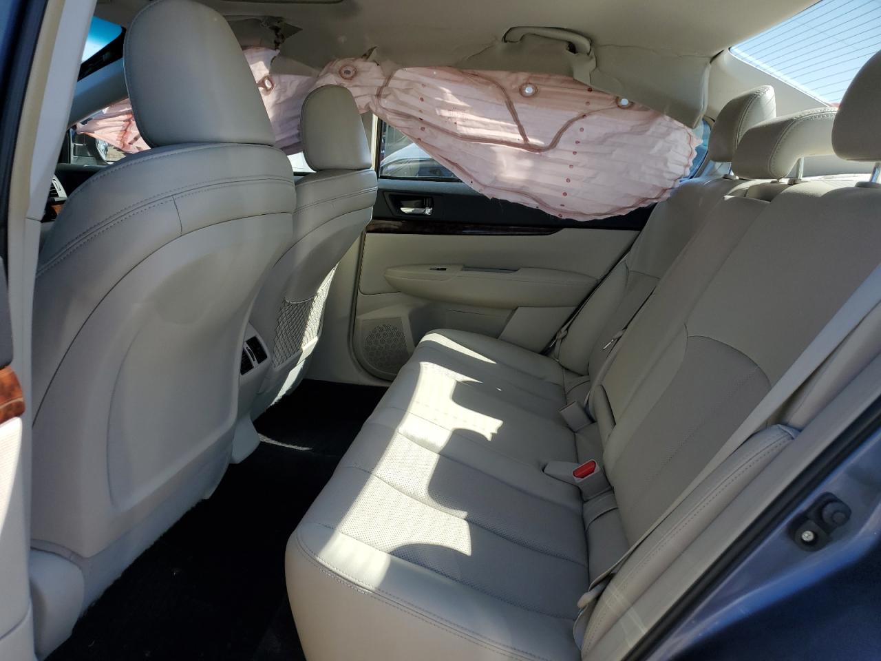 4S3BMCM61E3037738 2014 Subaru Legacy 2.5I Limited