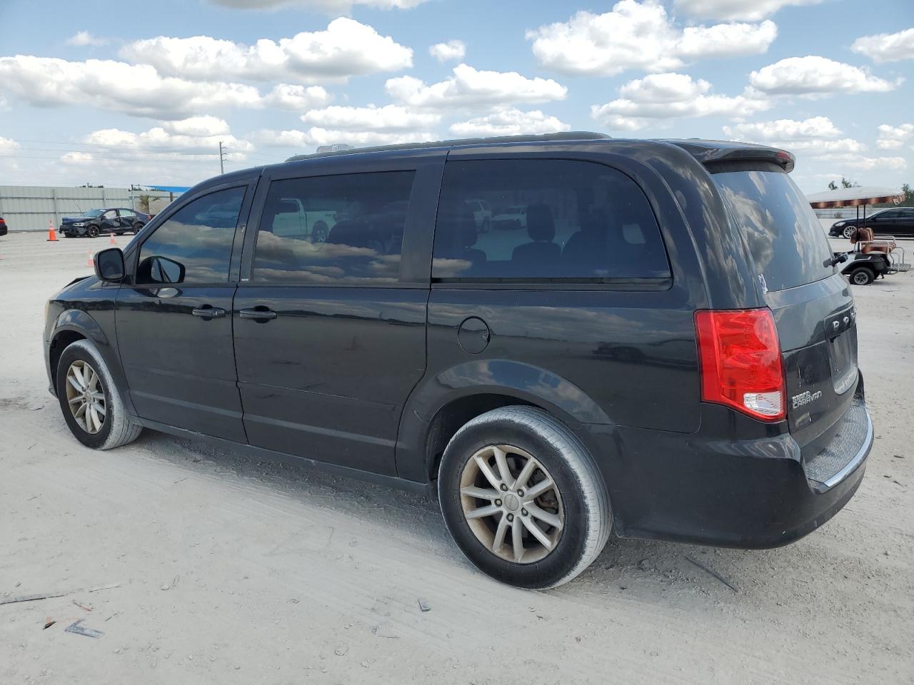 2013 Dodge Grand Caravan Sxt vin: 2C4RDGCG8DR771282