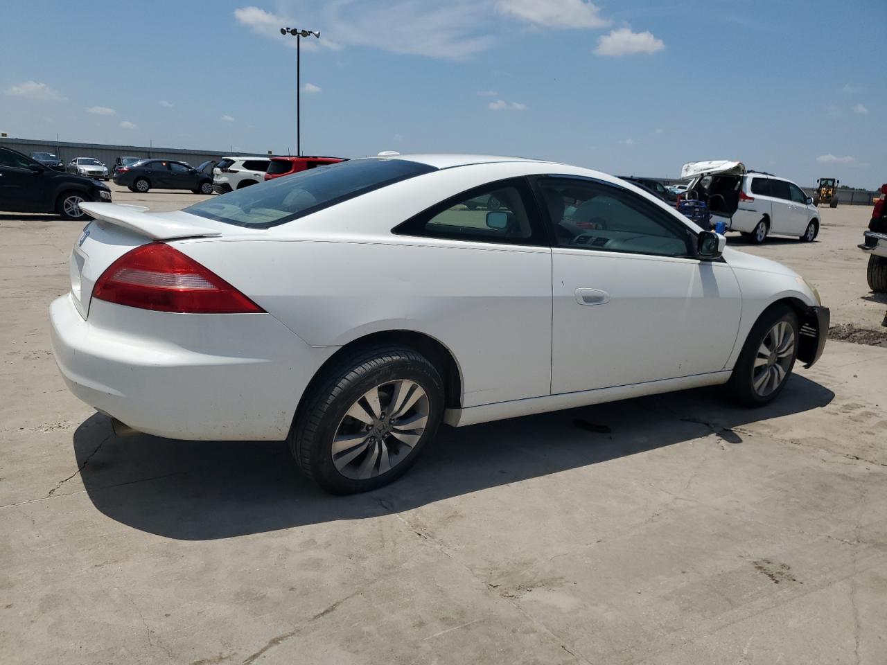 1HGCM82684A022105 2004 Honda Accord Ex