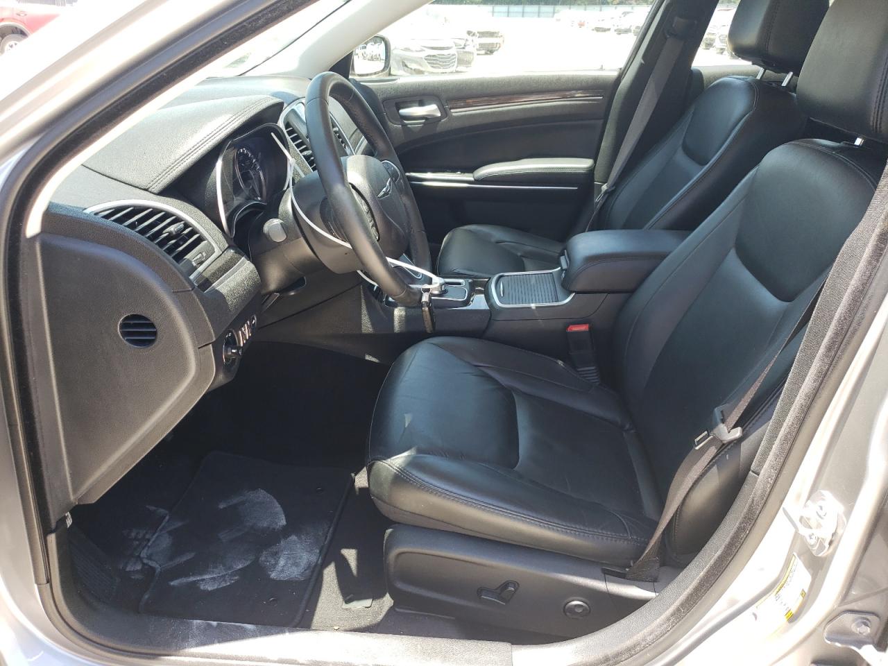 2C3CCARG1GH244664 2016 Chrysler 300 Limited