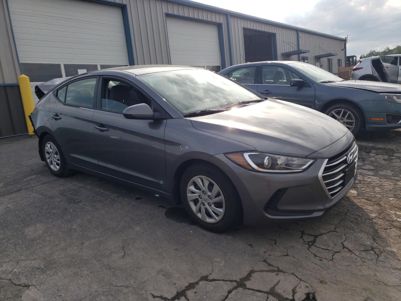 5NPD74LF8JH380889 2018 Hyundai Elantra Se