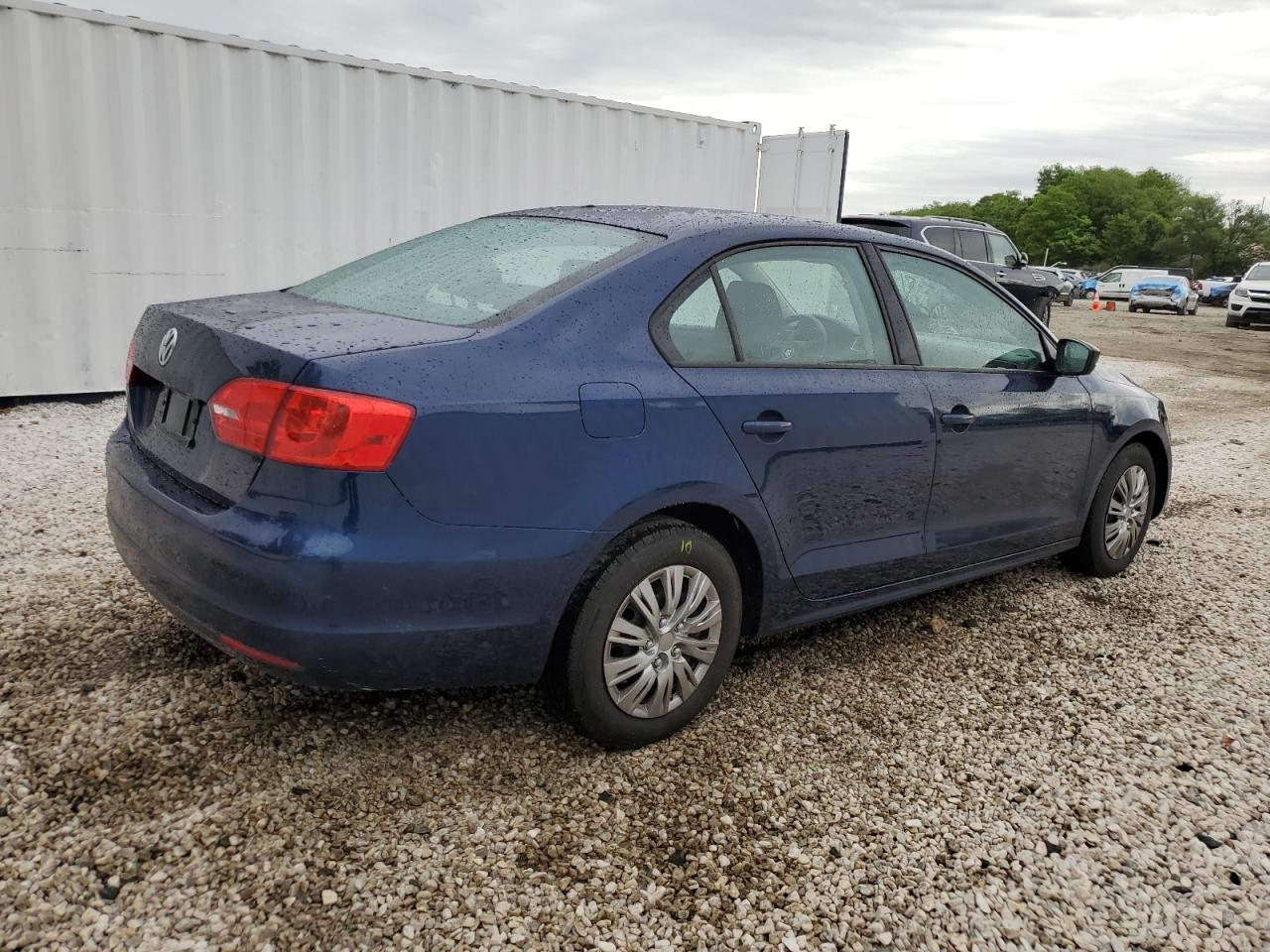 2013 Volkswagen Jetta Base vin: 3VW2K7AJ3DM311750