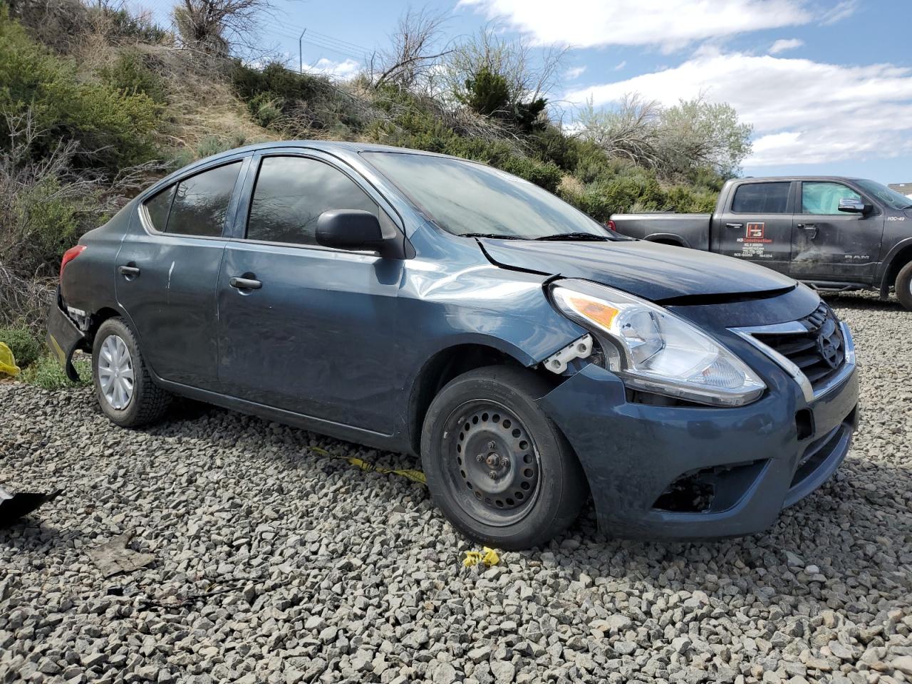 3N1CN7AP4FL812953 2015 Nissan Versa S