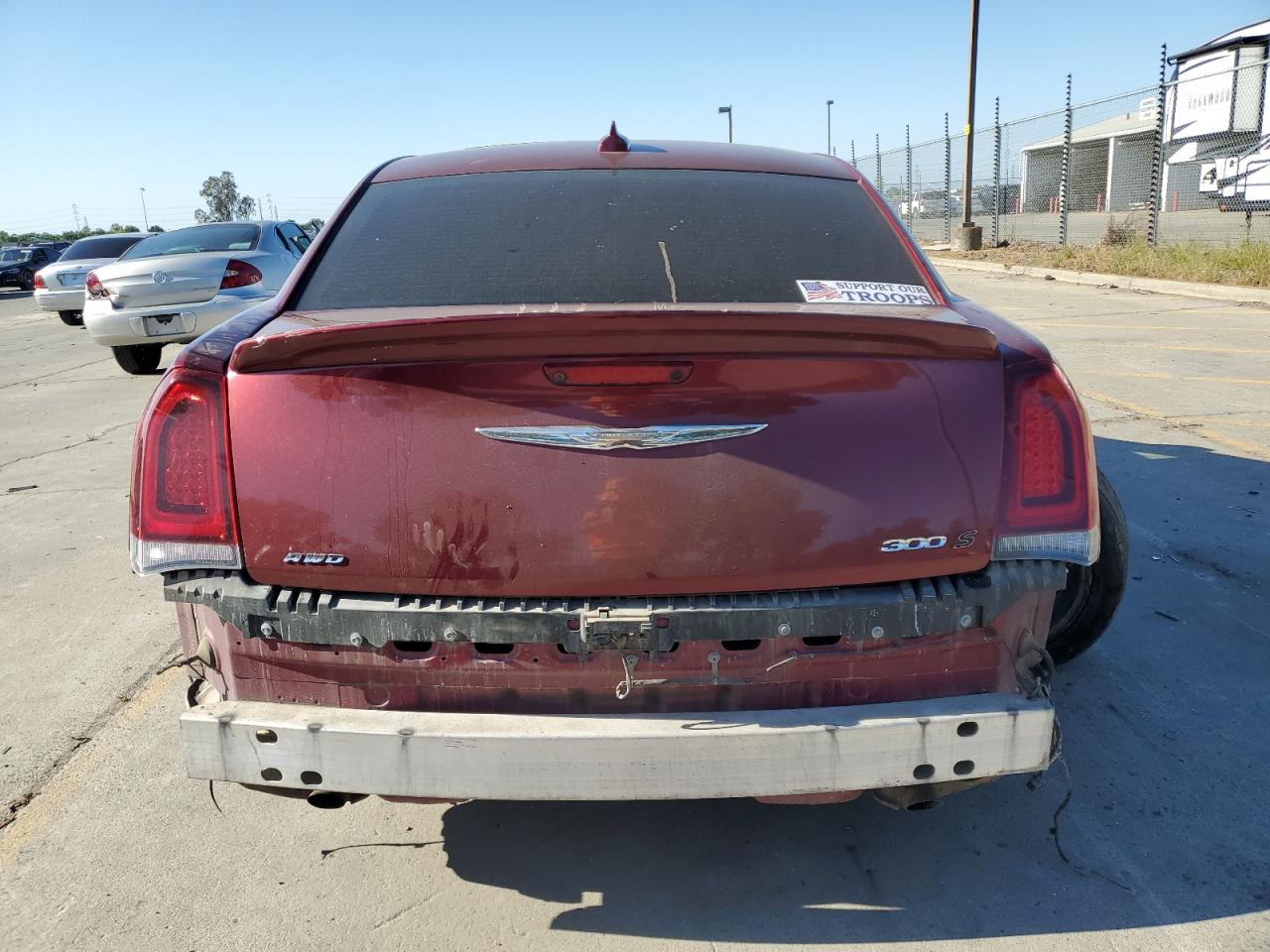 2C3CCAGG6JH268646 2018 Chrysler 300 S