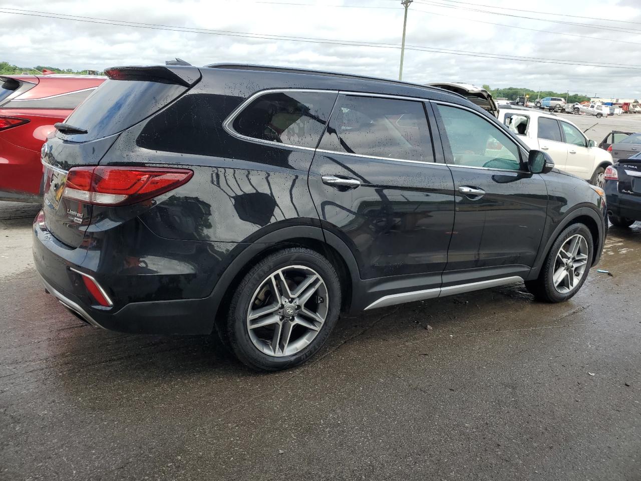 2017 Hyundai Santa Fe Se Ultimate vin: KM8SRDHF0HU187576