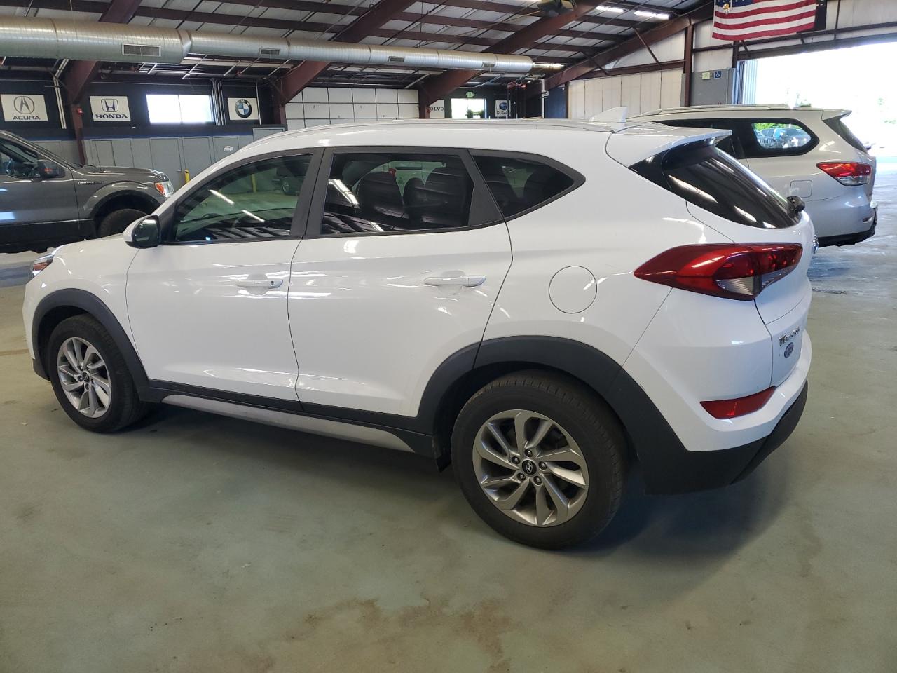 KM8J3CA43JU614397 2018 Hyundai Tucson Sel