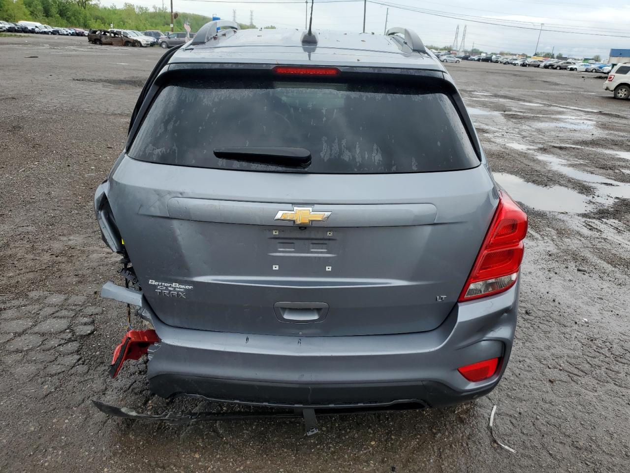 KL7CJLSB8KB744993 2019 Chevrolet Trax 1Lt