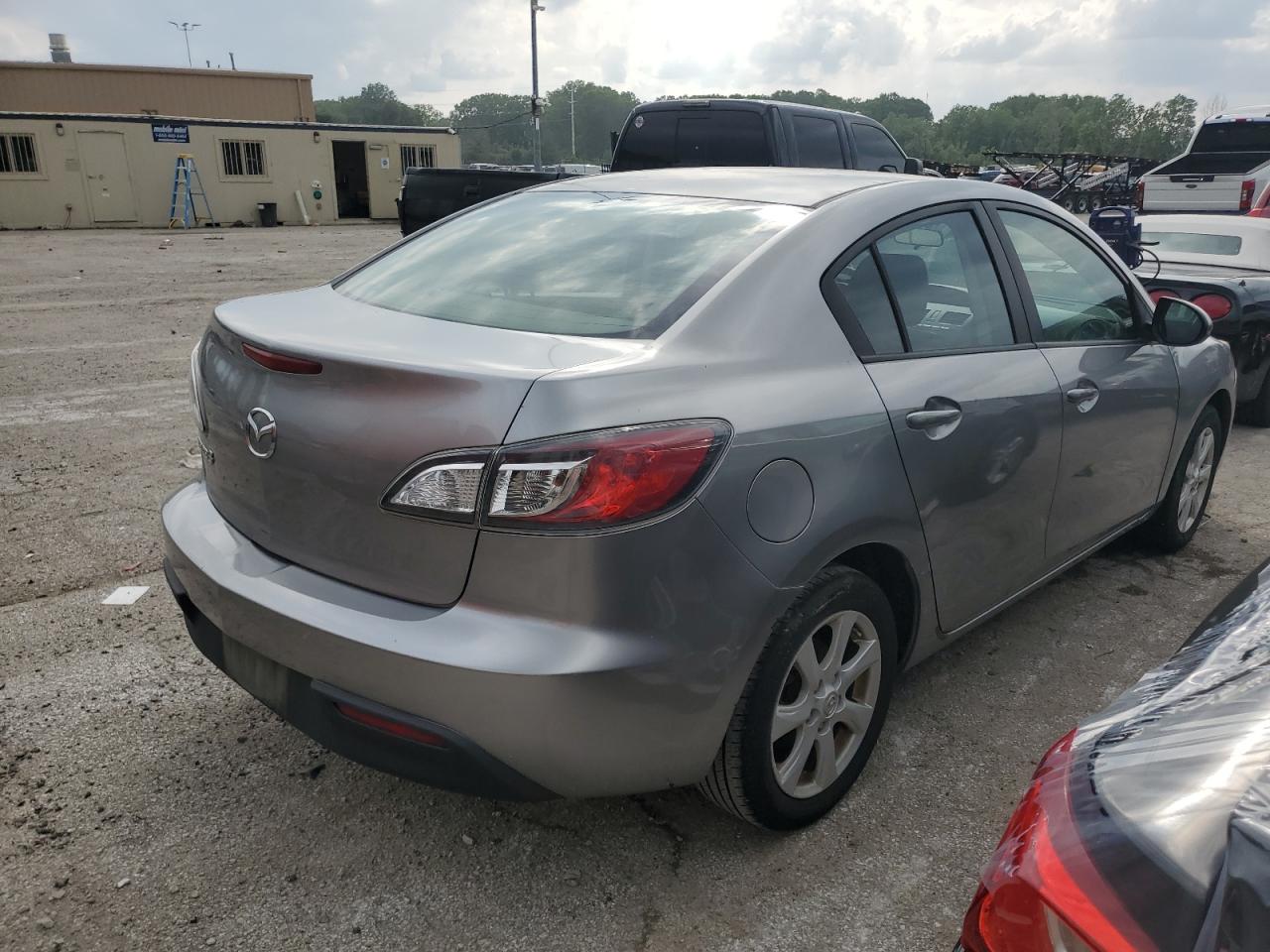 JM1BL1SF3A1158514 2010 Mazda 3 I