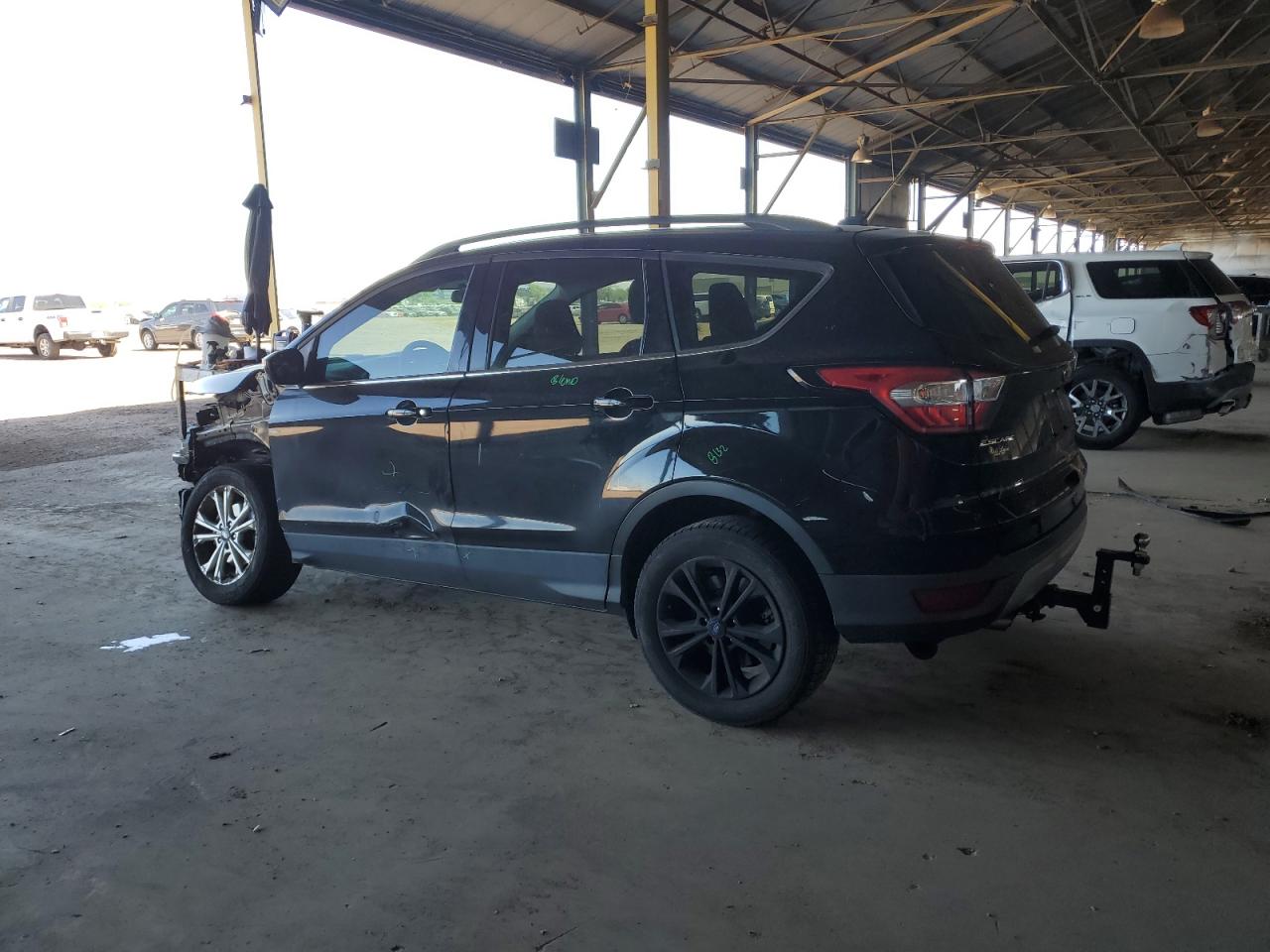 1FMCU0GD4JUC11265 2018 Ford Escape Se