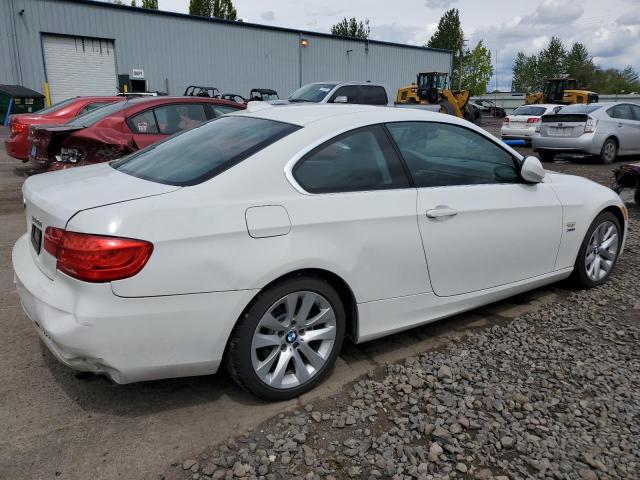  BMW 3 SERIES 2013 Белый