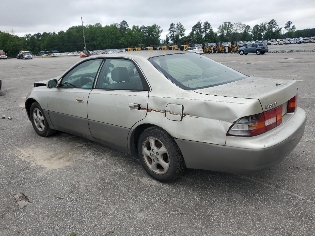 JT8BF22G1V0067211 1997 Lexus Es 300