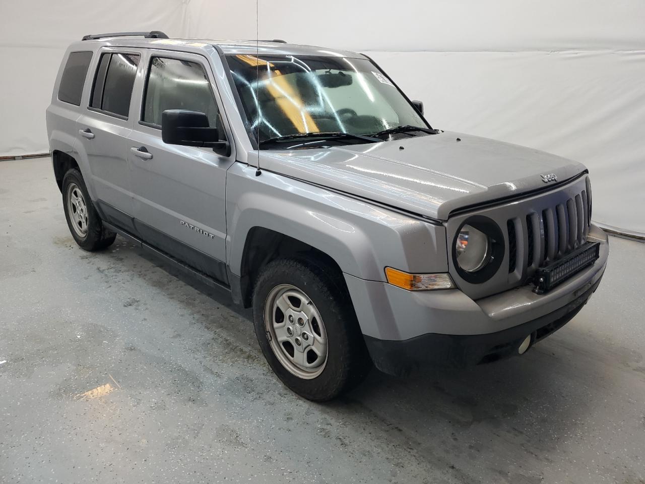 1C4NJPBAXHD116117 2017 Jeep Patriot Sport