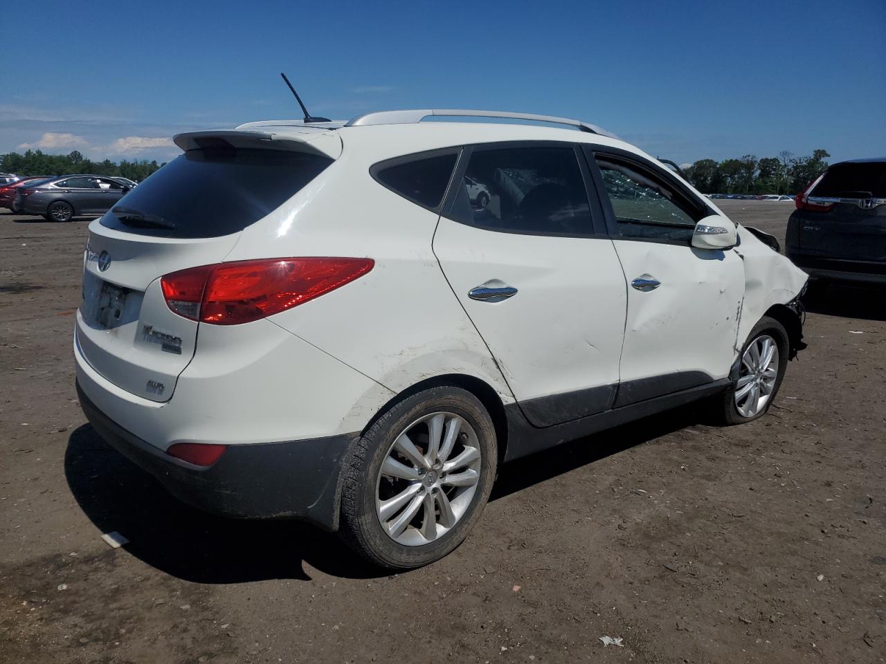 KM8JUCAC6BU157865 2011 Hyundai Tucson Gls