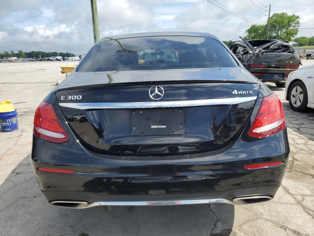 WDDZF4KB0KA552872 2019 Mercedes-Benz E 300 4Matic