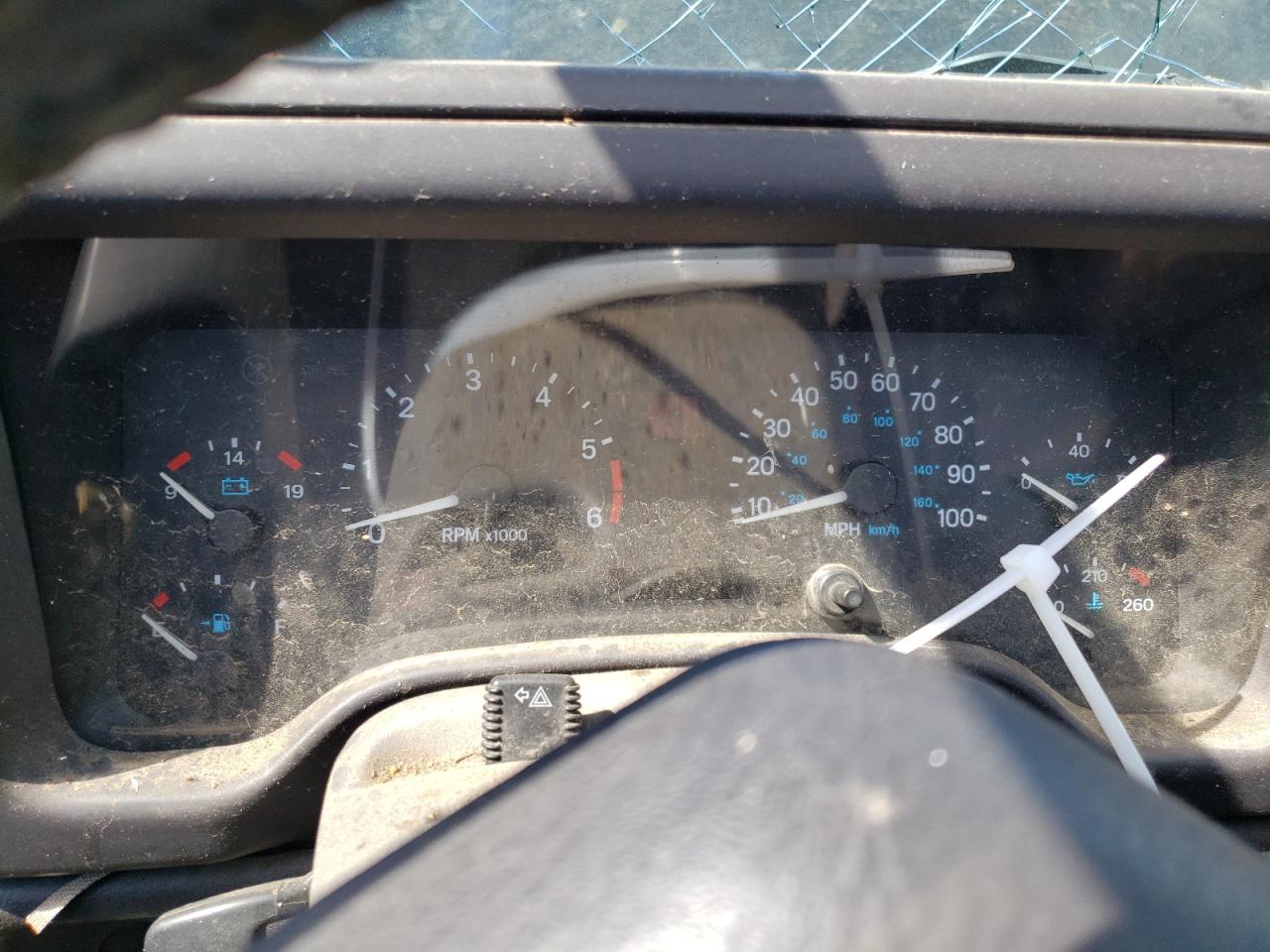 1J4FA49S7YP796620 2000 Jeep Wrangler / Tj Sport