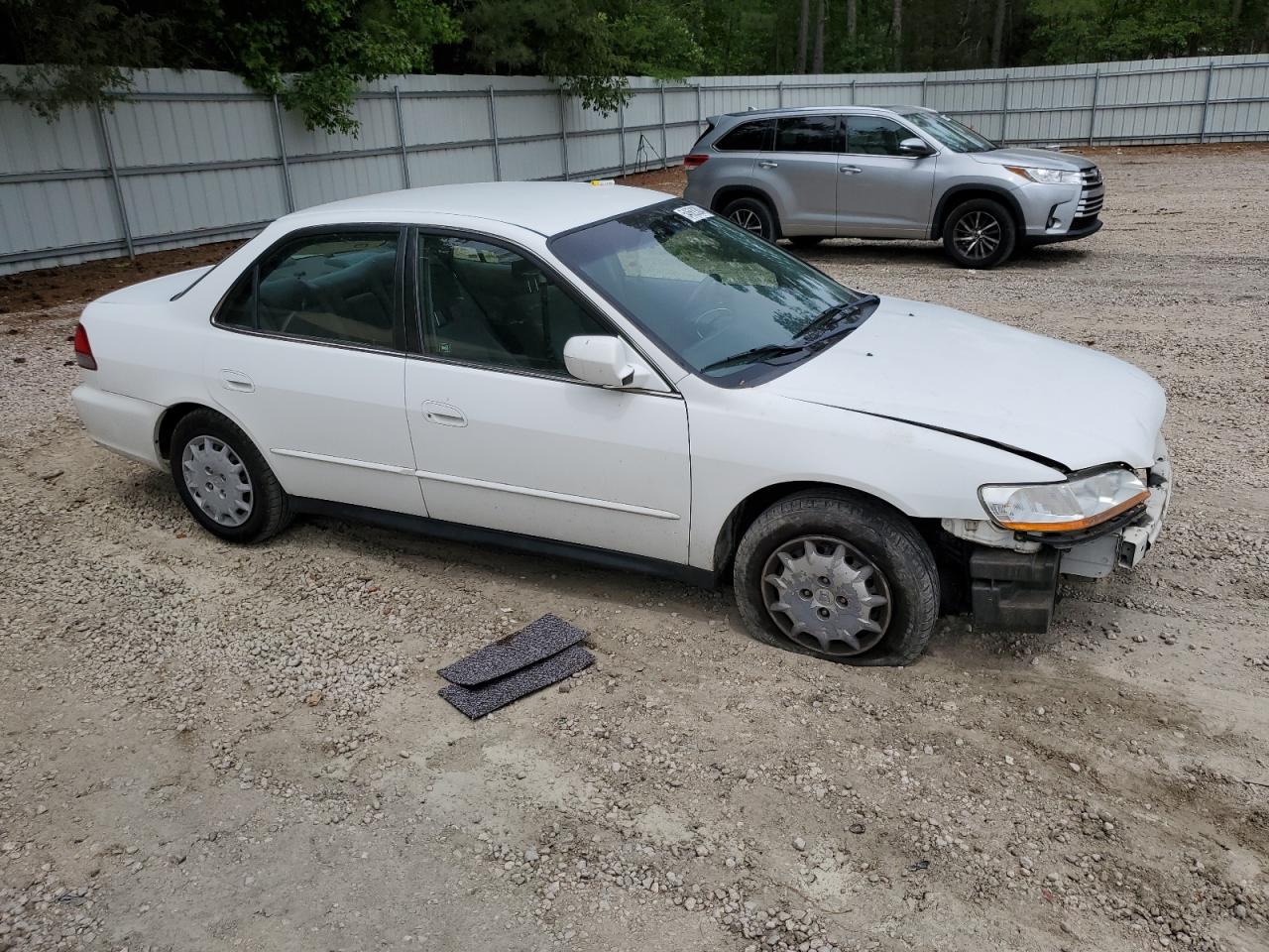 JHMCG56431C031760 2001 Honda Accord Lx