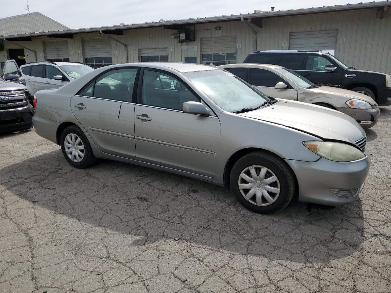 4T1BE32K45U539727 2005 Toyota Camry Le