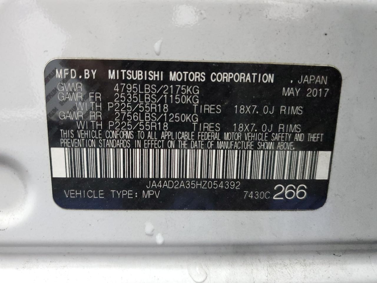 JA4AD2A35HZ054392 2017 Mitsubishi Outlander Es