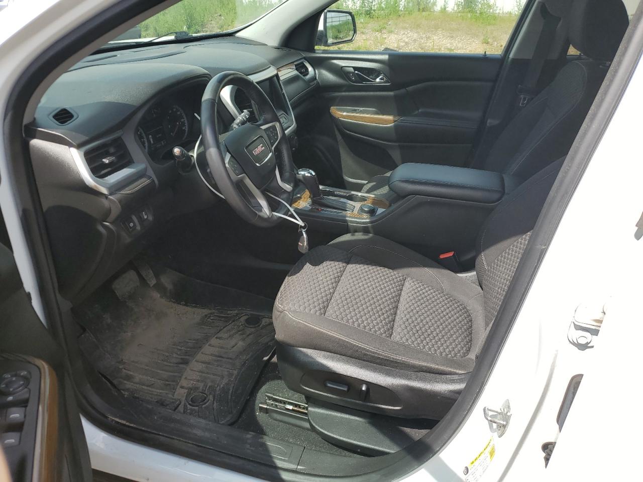 1GKKNLLS2HZ307268 2017 GMC Acadia Sle