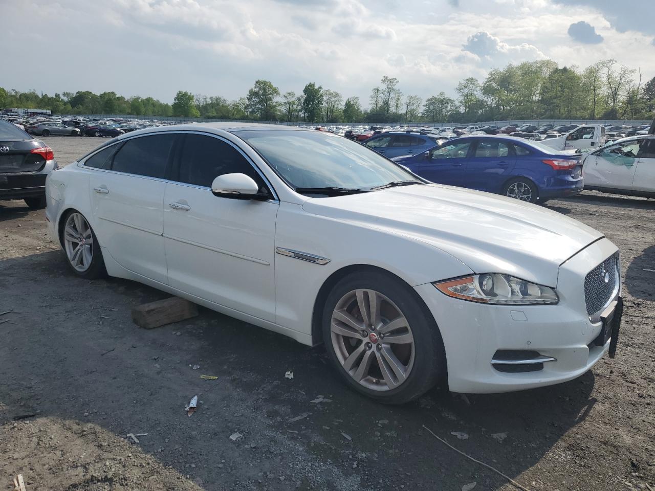 SAJWJ2GD0F8V75500 2015 Jaguar Xjl Portfolio