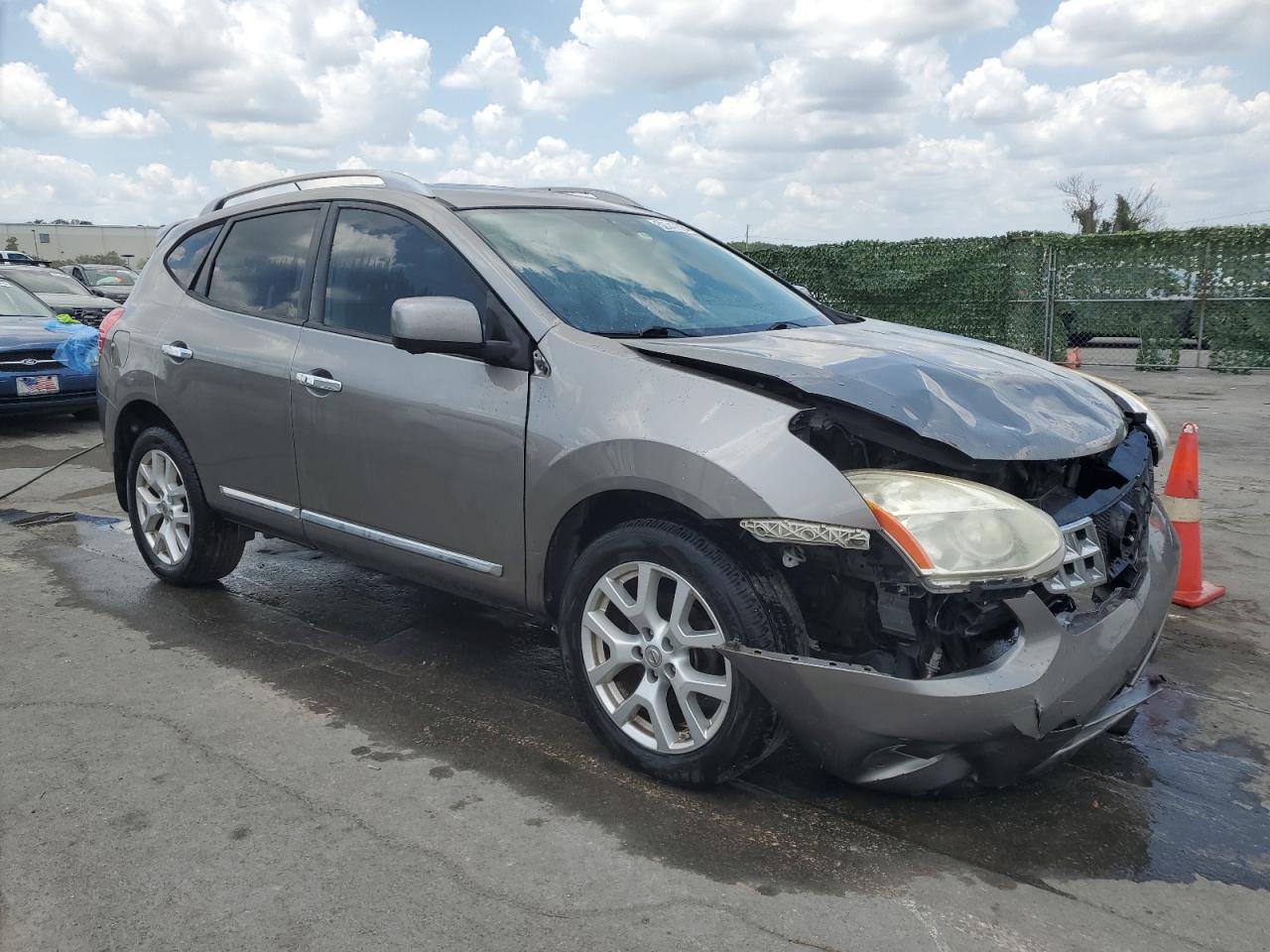 JN8AS5MT9DW017869 2013 Nissan Rogue S