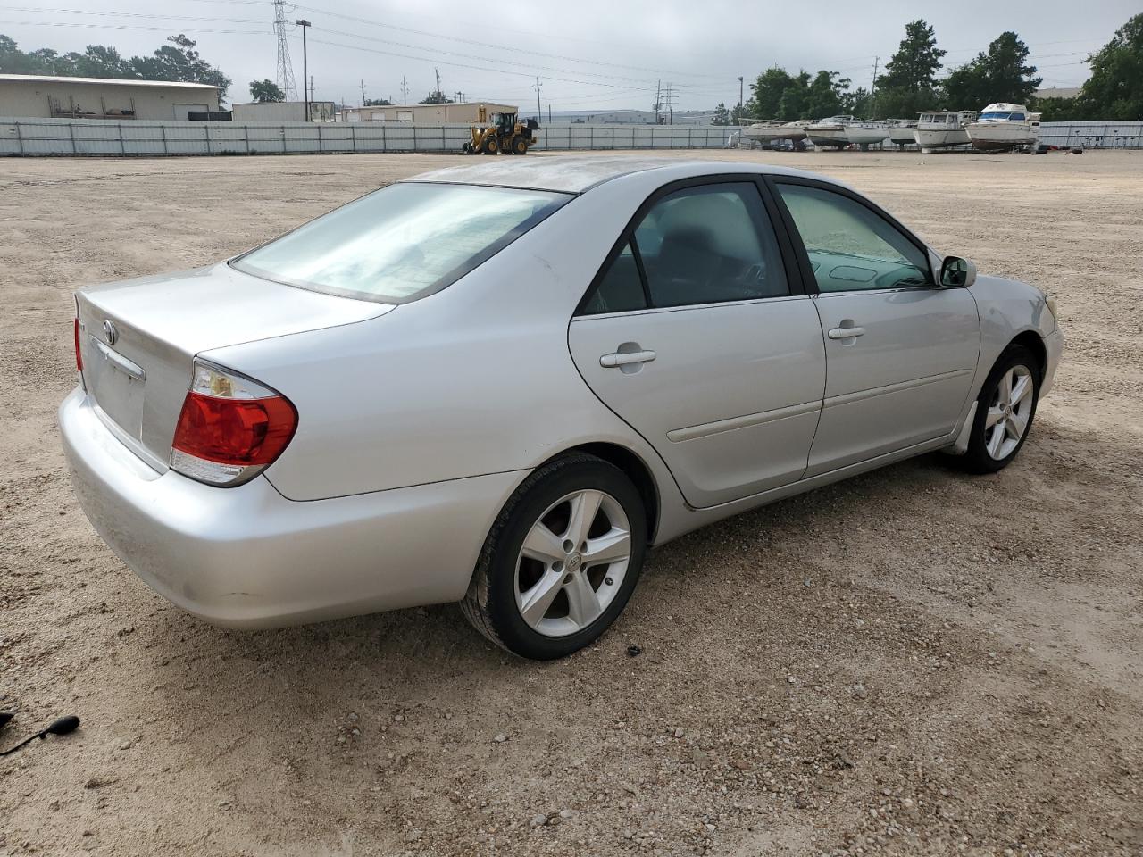 4T1BE32K65U086064 2005 Toyota Camry Le