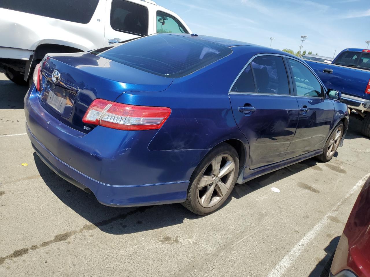 4T1BF3EK0BU583230 2011 Toyota Camry Base