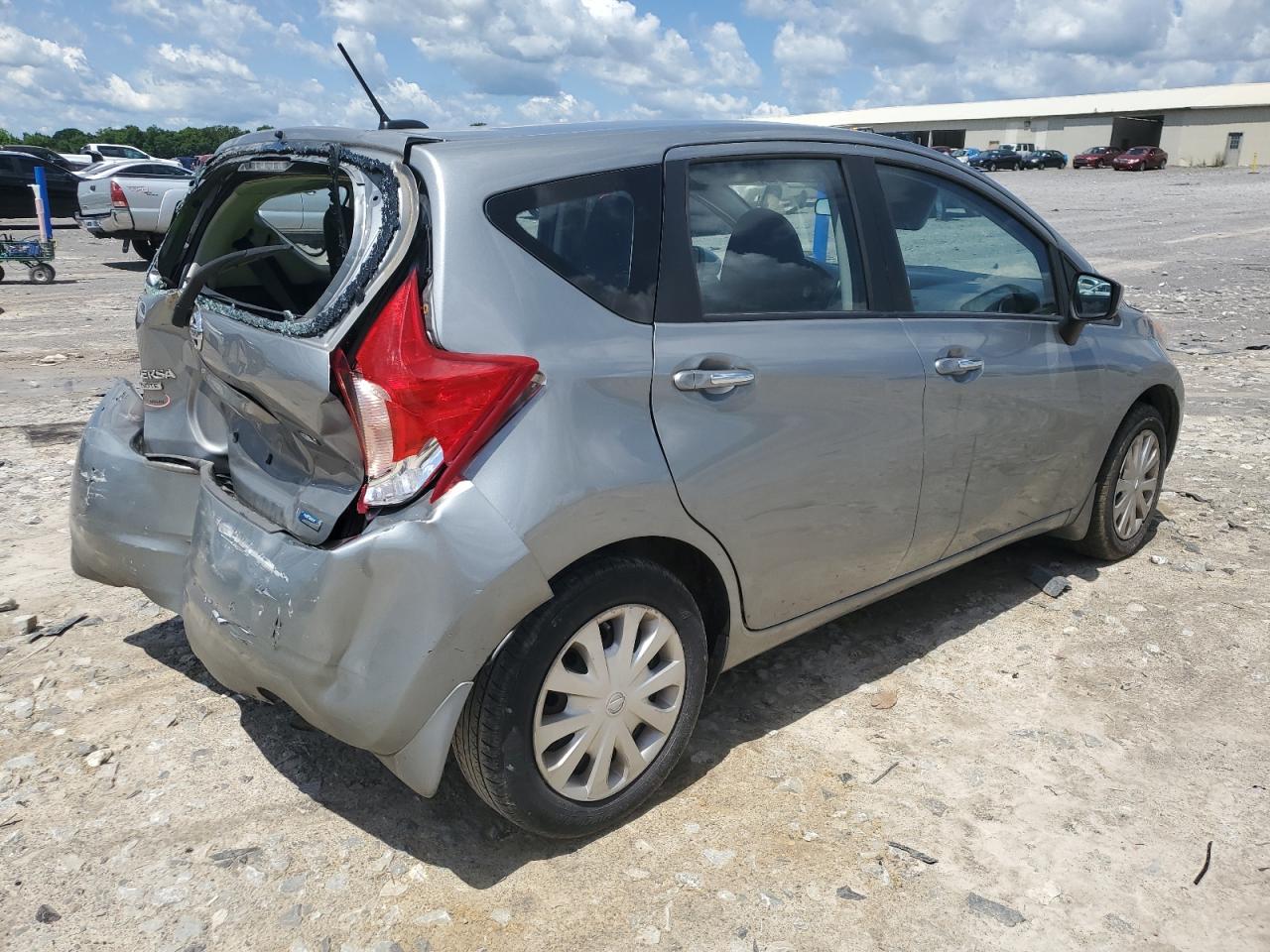 2015 Nissan Versa Note S vin: 3N1CE2CP1FL440696