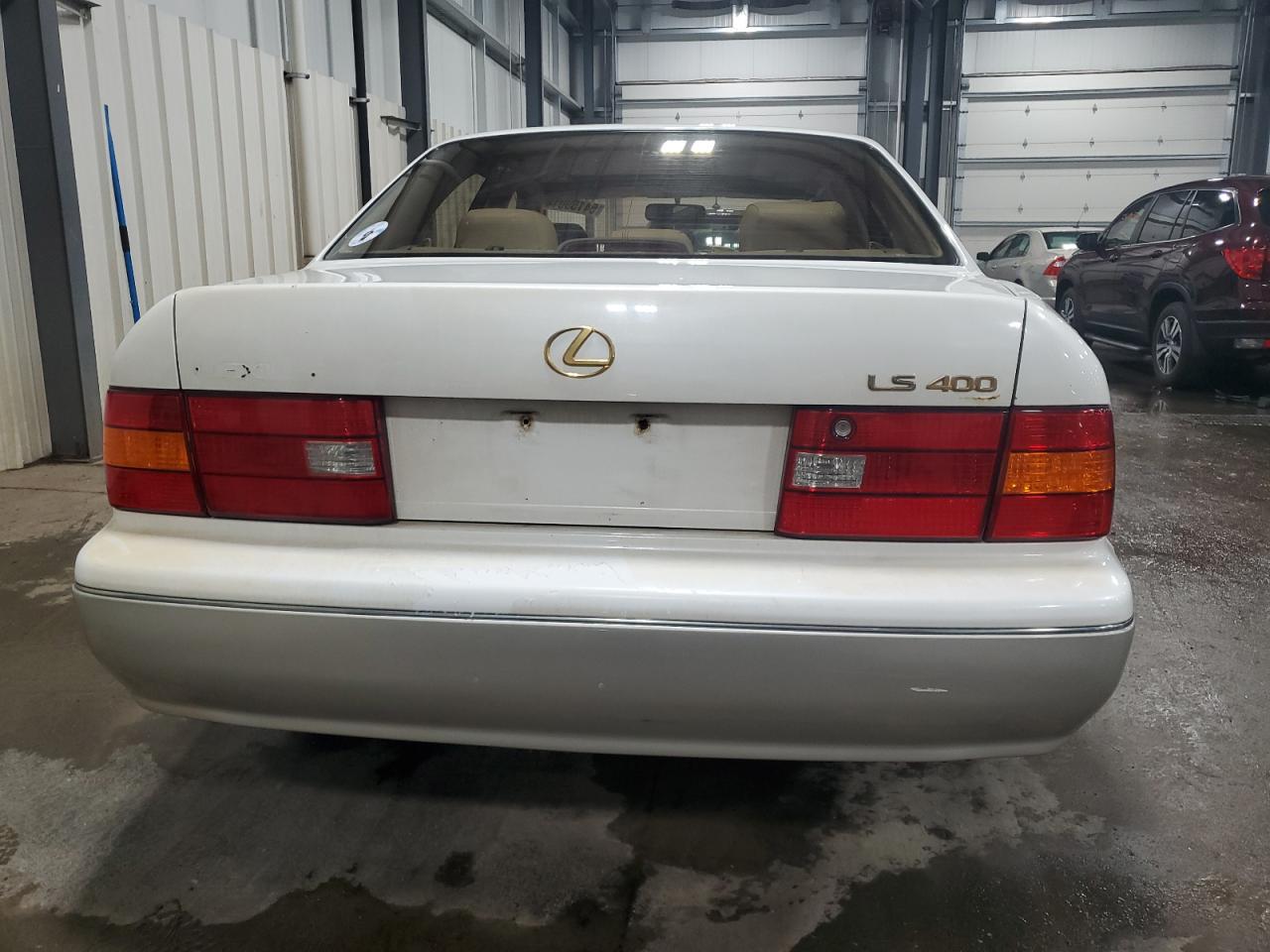 JT8BH28F0Y0174747 2000 Lexus Ls 400