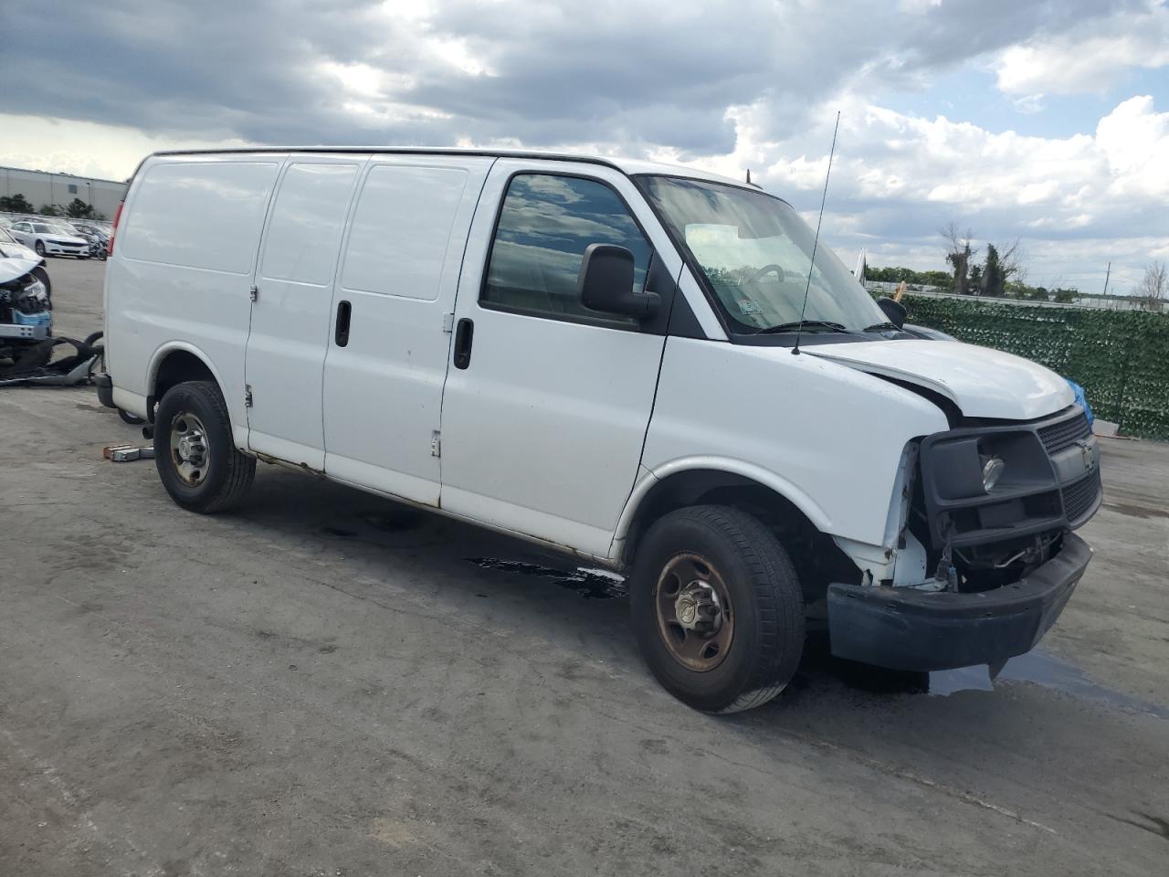 1GCWGFFA6D1174003 2013 Chevrolet Express G2500