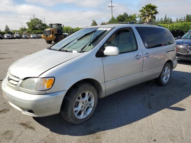 Lot #2535810879 2003 TOYOTA SIENNA LE salvage car