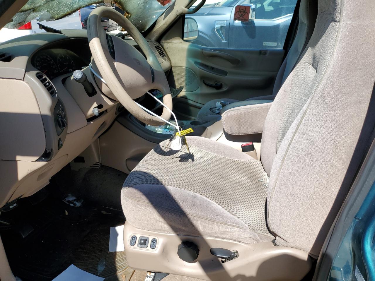 1FMRU1765WLA48351 1998 Ford Expedition