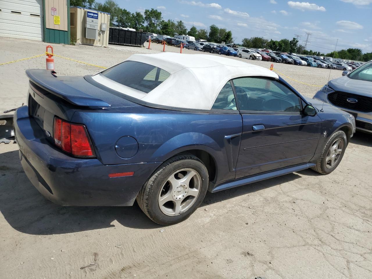 1FAFP44413F395596 2003 Ford Mustang