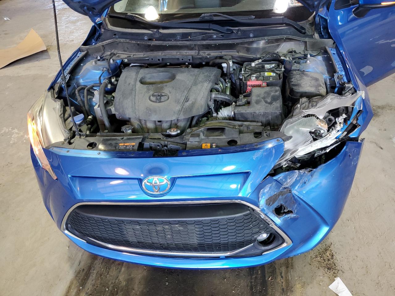 3MYDLBYV3KY504640 2019 Toyota Yaris L