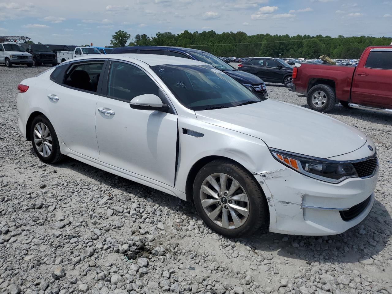 5XXGT4L3XGG003340 2016 Kia Optima Lx