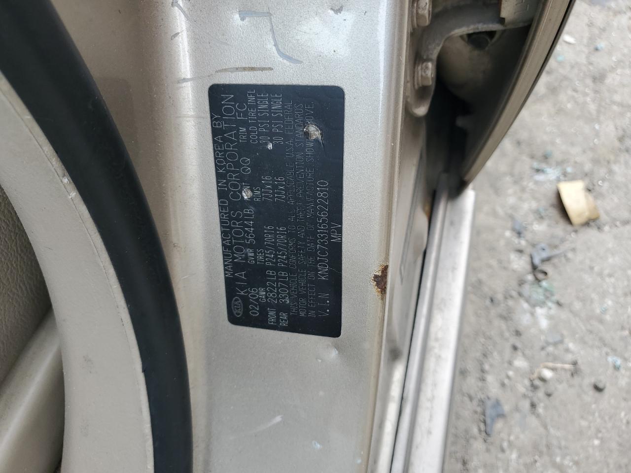 KNDJC733165622810 2006 Kia Sorento Ex