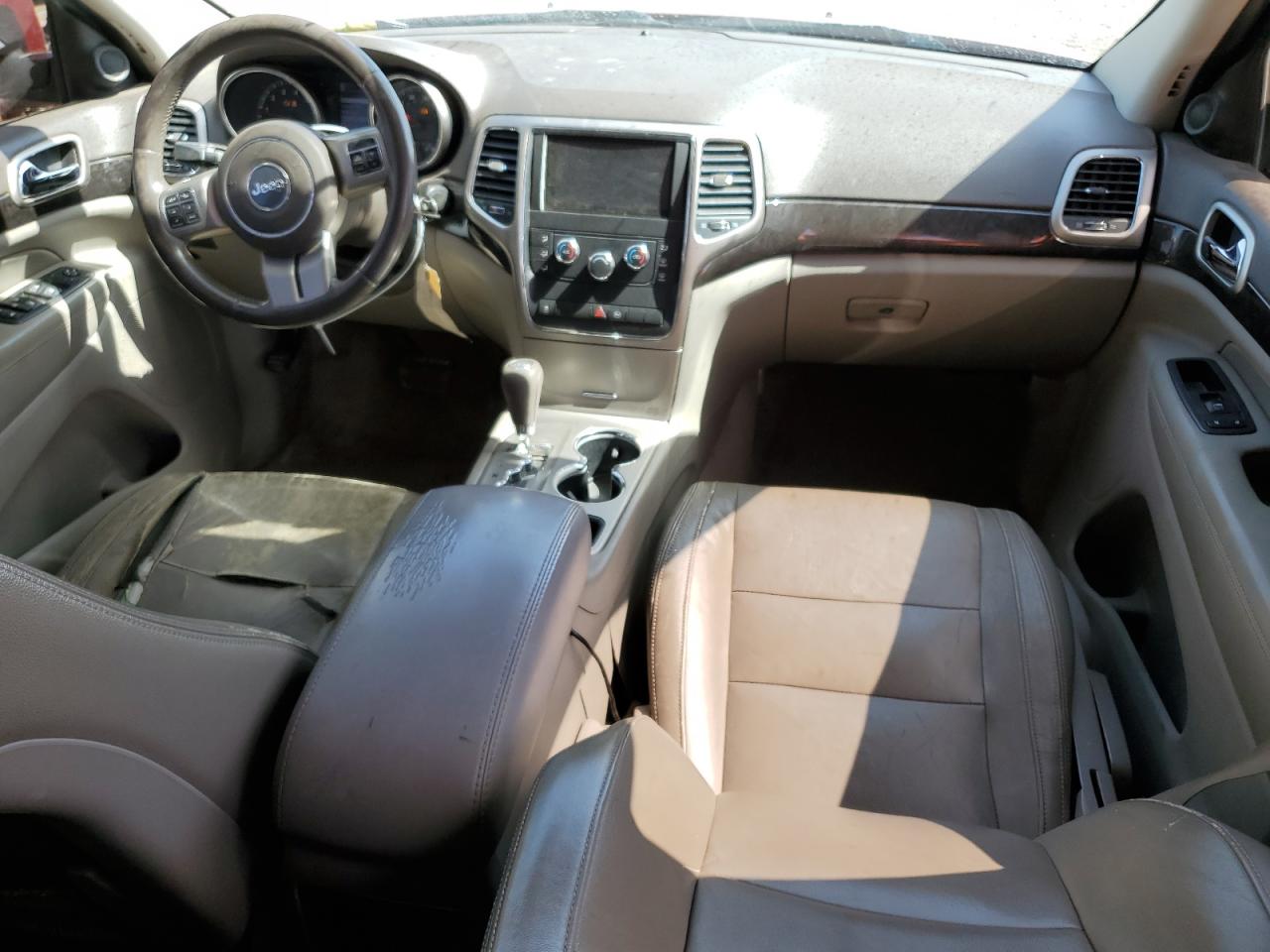 1C4RJFAG9CC298716 2012 Jeep Grand Cherokee Laredo