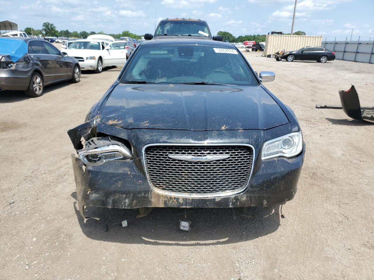 2C3CCAEG4JH275842 2018 Chrysler 300 Limited