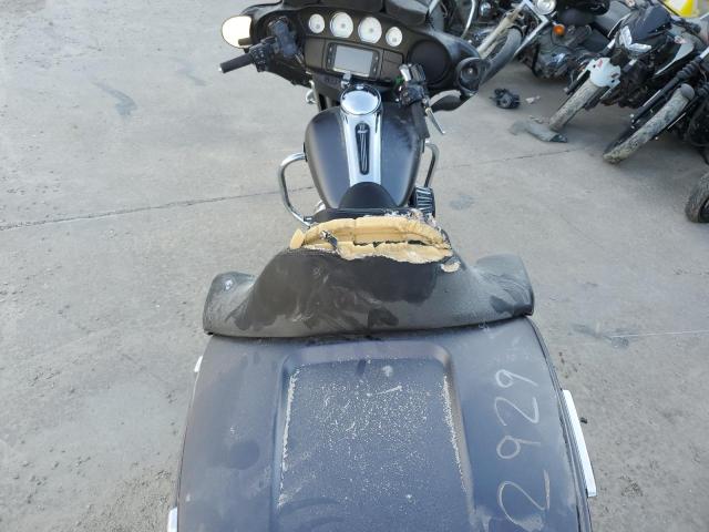 2018 HARLEY-DAVIDSON FLHX STREE - 1HD1KBC14JB666068
