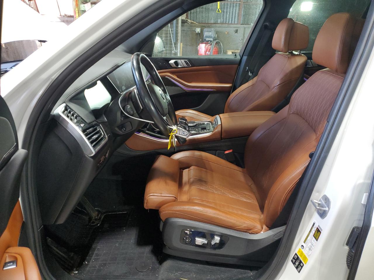 5UXCR6C51KLL05830 2019 BMW X5 xDrive40I