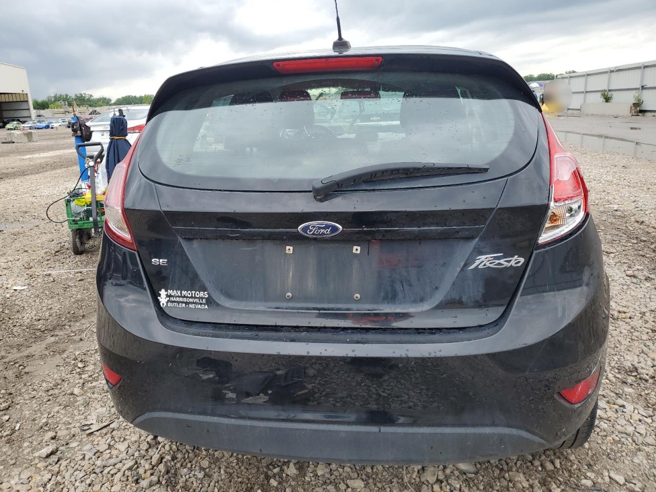 3FADP4EJ4HM163237 2017 Ford Fiesta Se