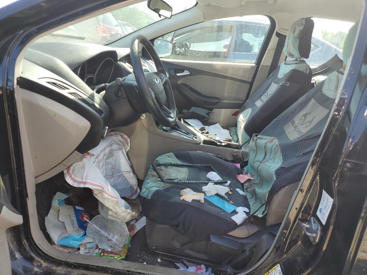 1FADP3F2XGL267619 2016 Ford Focus Se