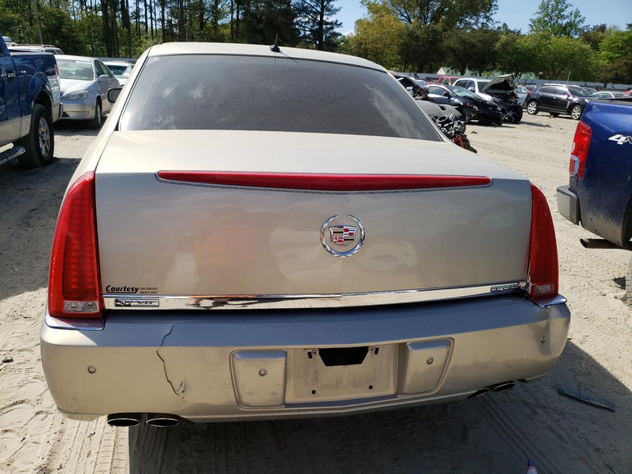 1G6KD57YX7U125695 2007 Cadillac Dts