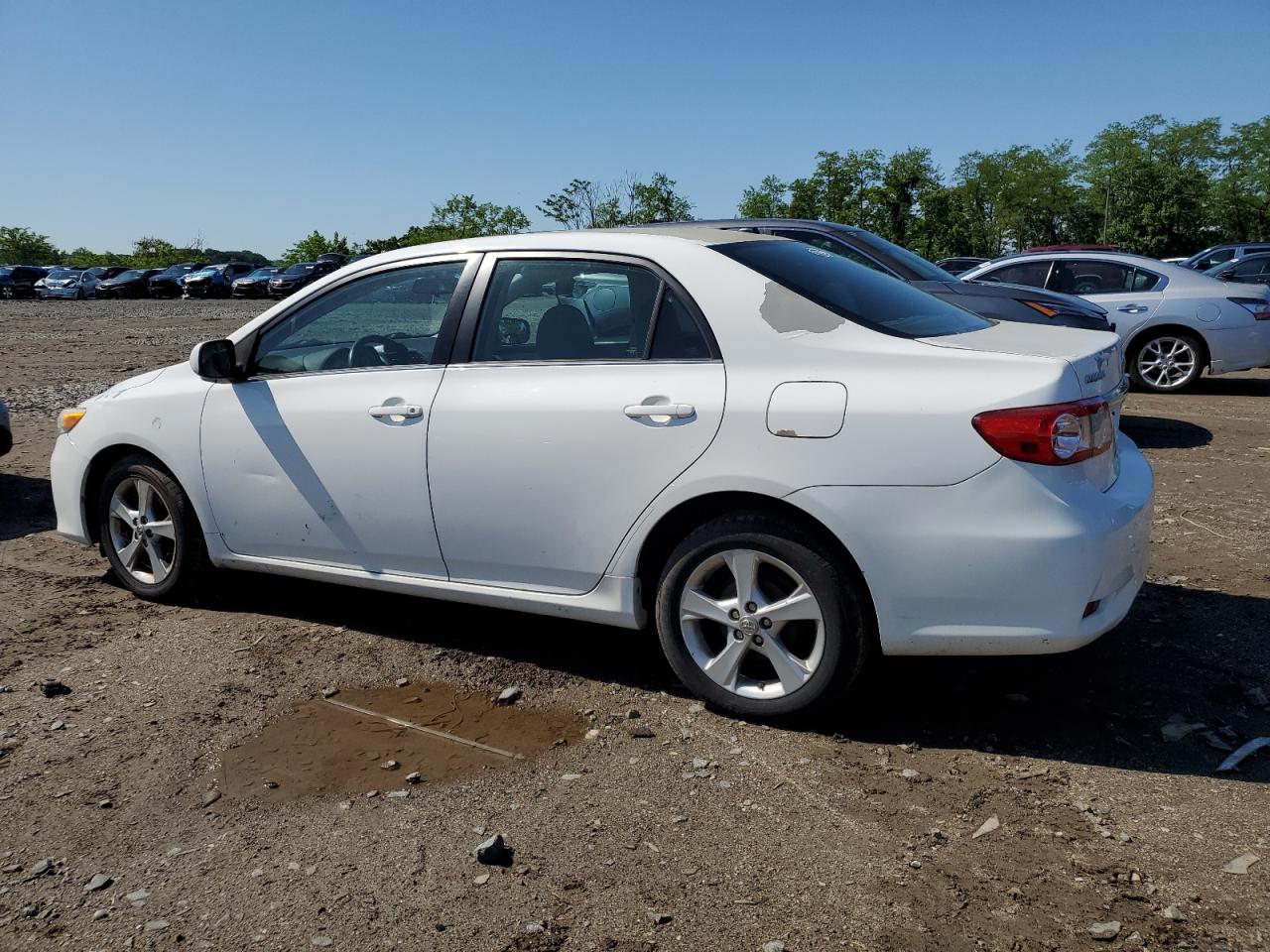 5YFBU4EE6DP126075 2013 Toyota Corolla Base