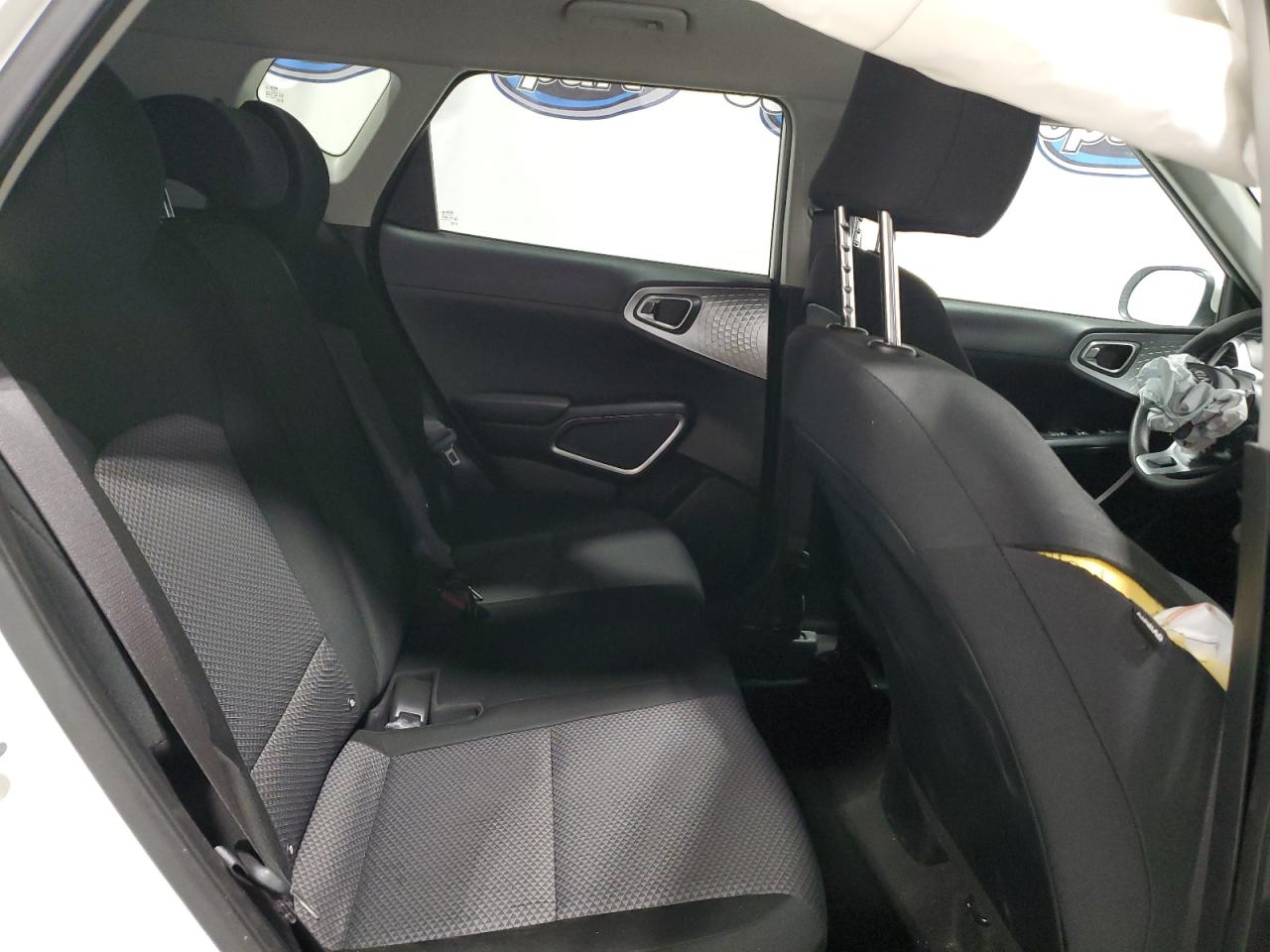 KNDJ23AU9M7143057 2021 Kia Soul Lx