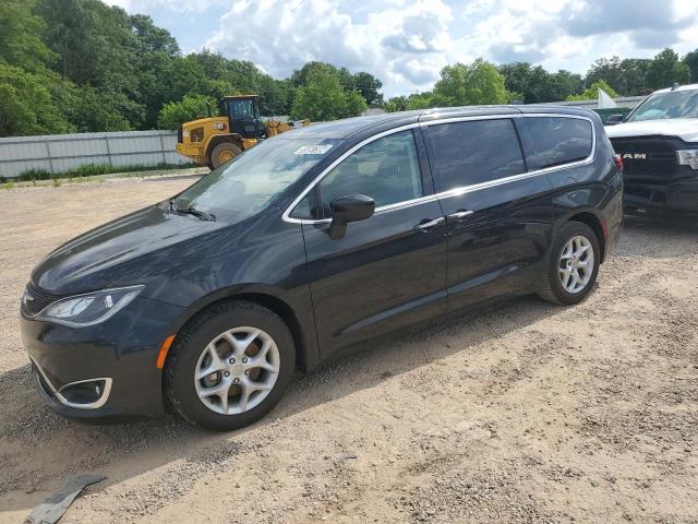 2017 Chrysler Pacifica Touring L VIN: 2C4RC1BG2HR753237 Lot: 55897304