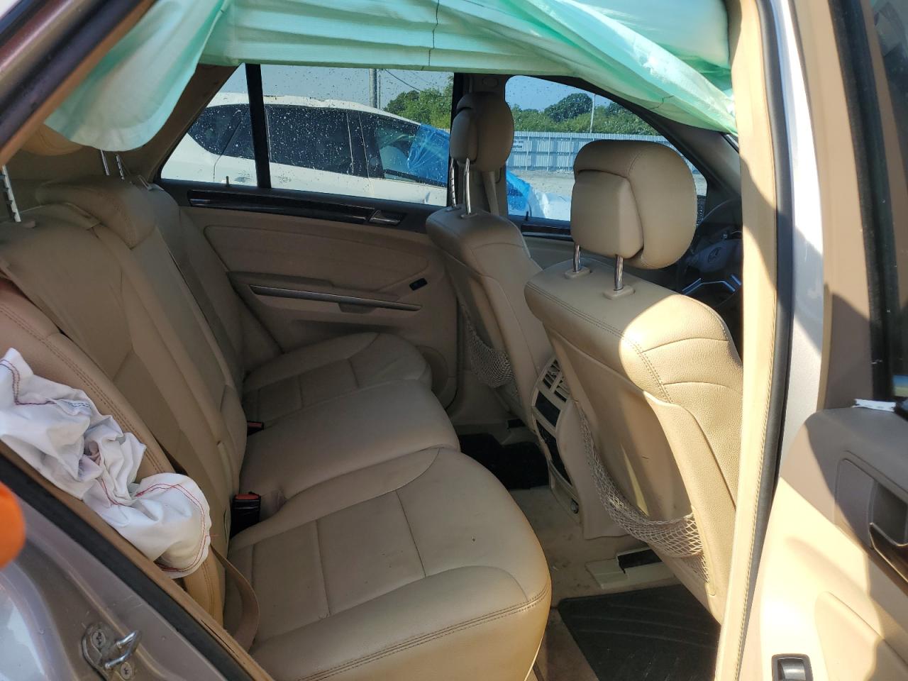 4JGBB72E89A456254 2009 Mercedes-Benz Ml 550