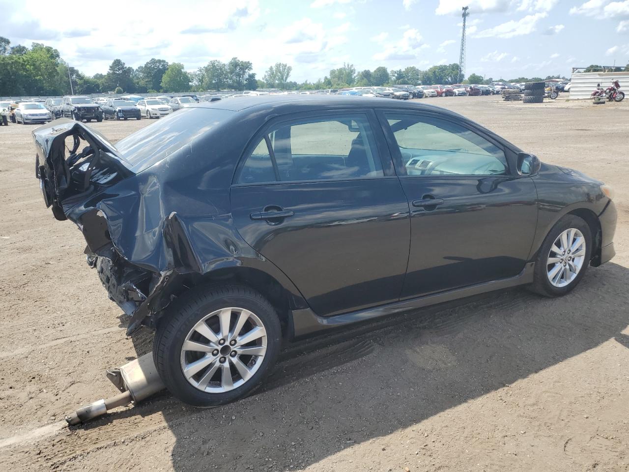 2T1BU4EEXAC498112 2010 Toyota Corolla Base